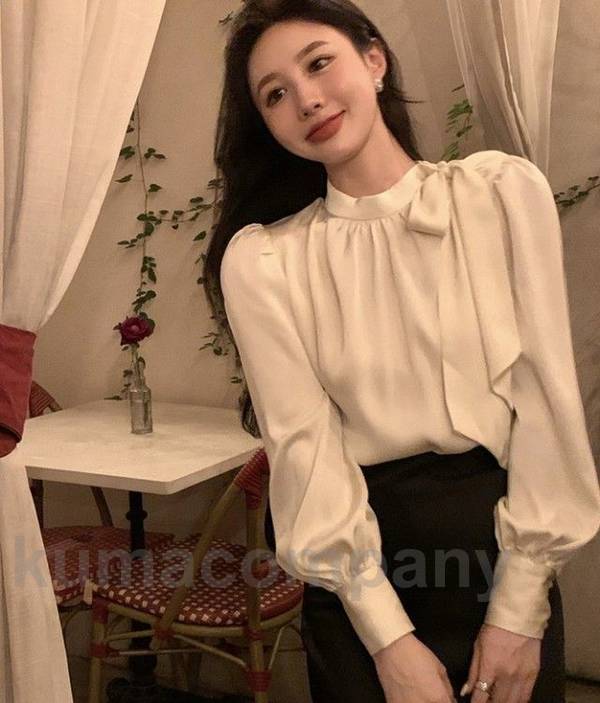 ボウタイ リボン ブラウス レディース トップス 長袖 スタンドカラー ハイネック シャツブラウス パフスリーブ バルーンスリーブ きれいめ お呼ばれ オフィス カジュアル 通勤服 上品 スーツ イン