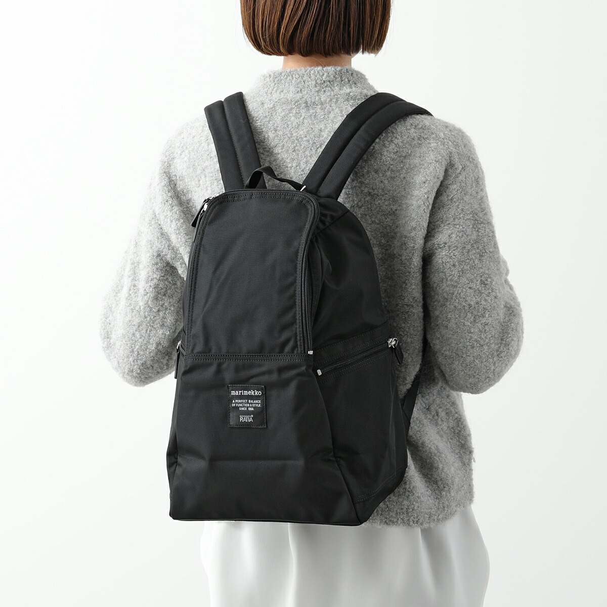 marimekko マリメッコ バックパック Metro 039972 レディース ナイロン リュック ロゴ 鞄 999 BLACK