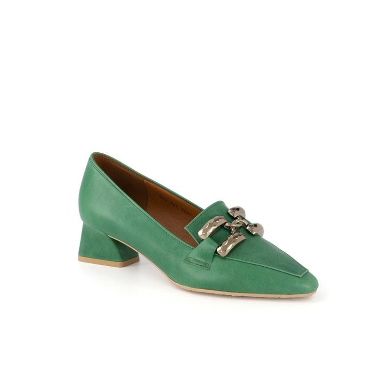 女性靴 4cm クロス宝石装飾 ドレッシーローファー DAS305 エメラルドグリーン