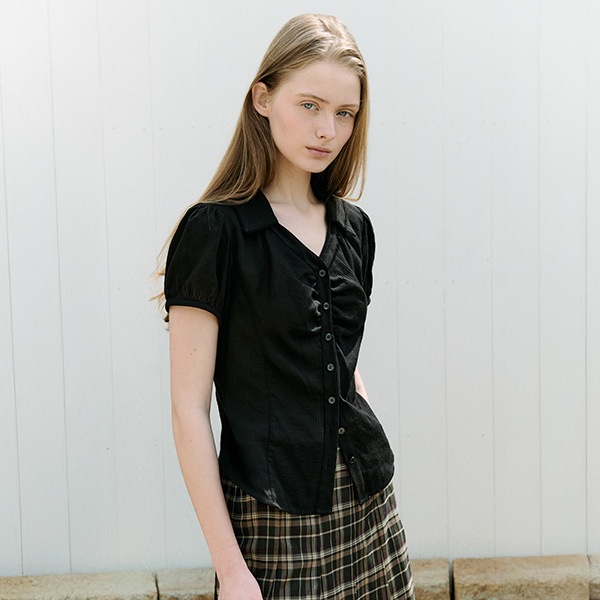 SLIM COLLAR BLOUSE BLACK