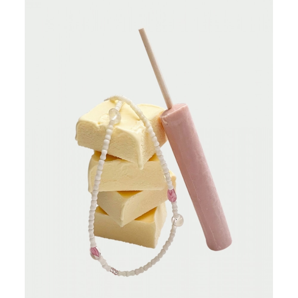 SICKFUMEDOT メルティングピーチネックレス モデル名