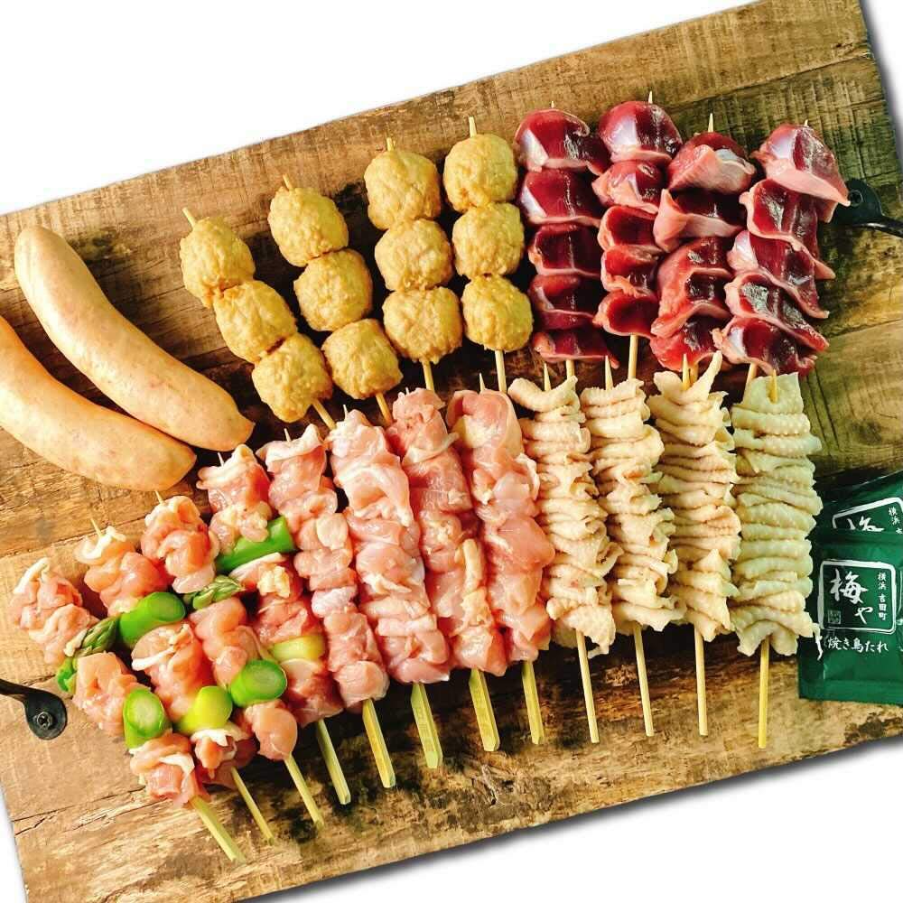 鶏肉専門店梅や 焼き鳥セット 6種類(22本)[バーベキュー 食材 国産 もも 砂肝 つくね 皮 ソーセージ やきとり 冷凍 1kg]