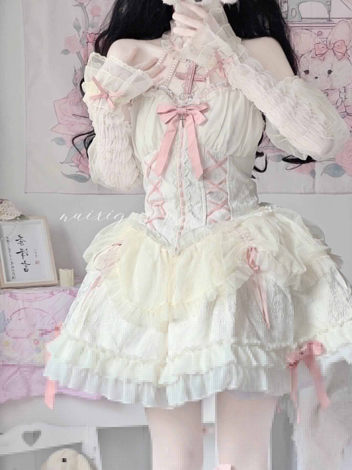 生成ピンクゴシックロリータホルタードレスドレスウェディング逃亡者ふわふわプリンセスドレスロールプレイング30パーセント割引