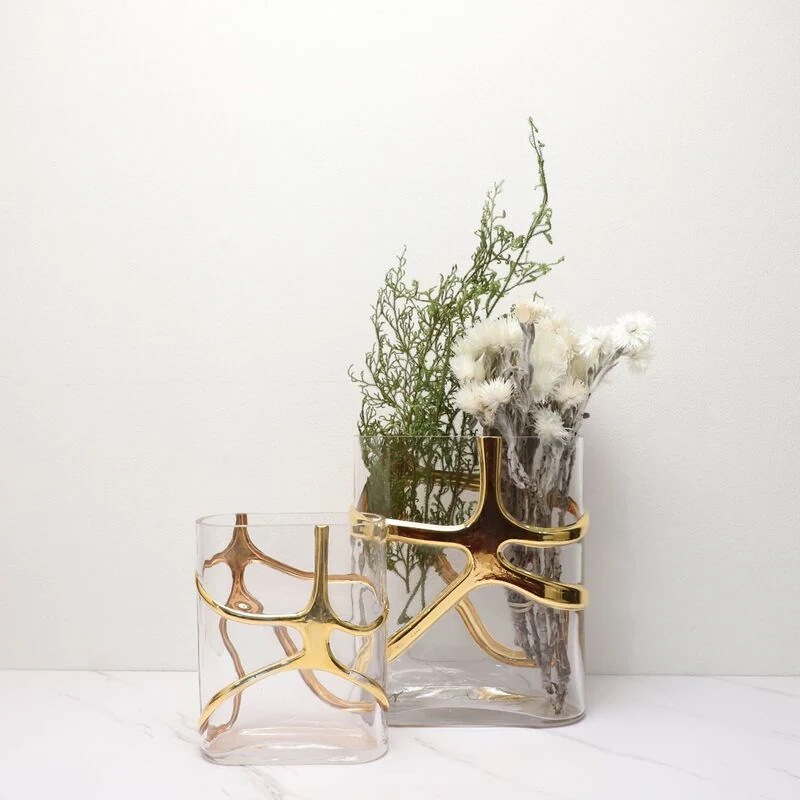 ガラス花瓶 ゴールド シルバー 装飾 フラワーベース 花瓶 おしゃれ シンプル 花器 観葉植物 インテリア 一輪挿し ギフト プレゼント 17,032円