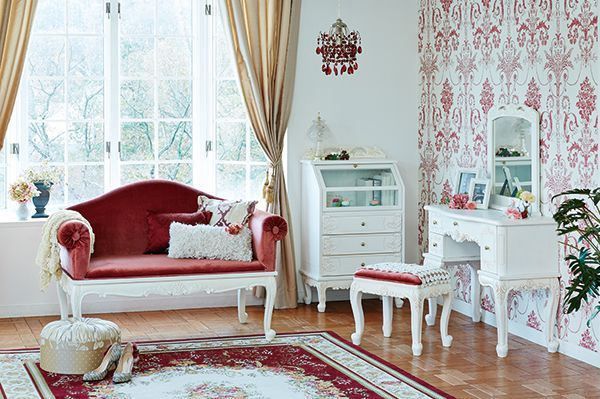 ガラスキャビネット おしゃれ 4段アンティークホワイト 白 かわいい