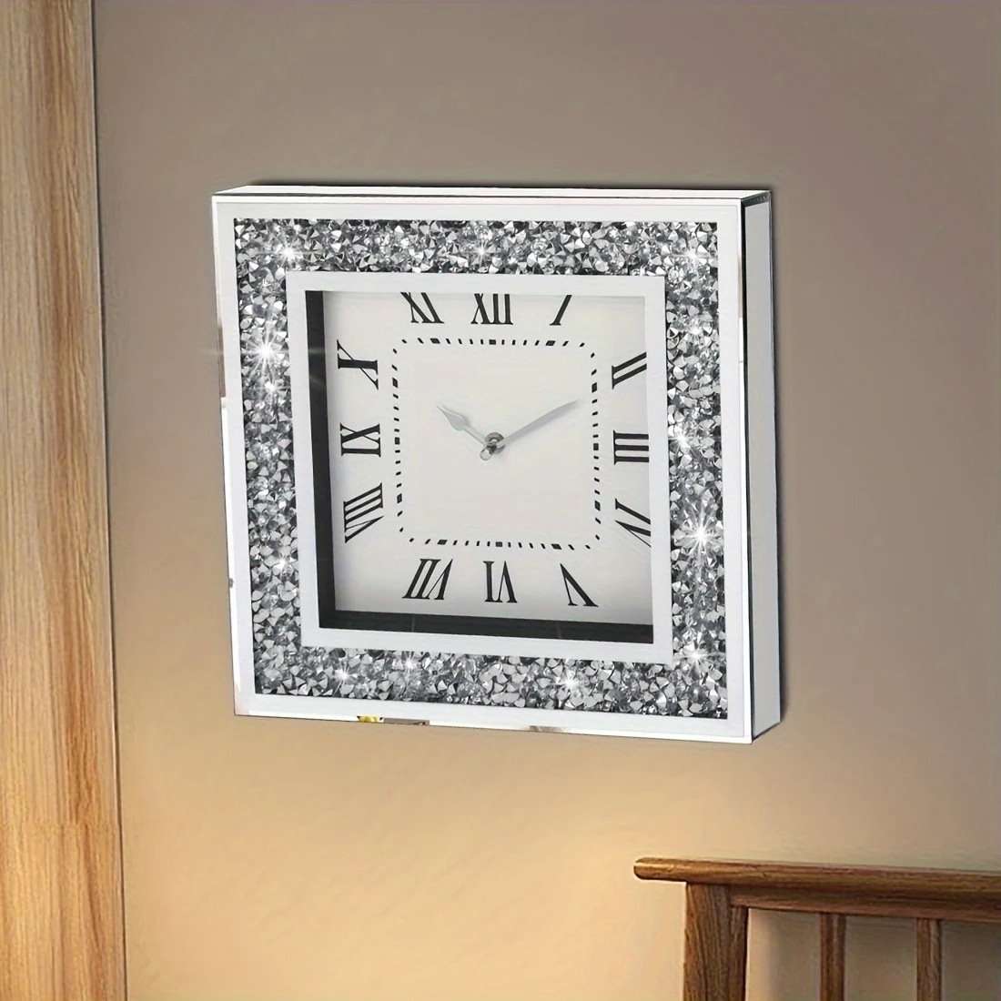 壁掛け時計 ウォールクロック ダイヤ調 ダイヤモンド調 正方形 四角 キラキラ光る エレガント お洒落 モダン 綺麗 ミラークォーツ シルバー 4-7
