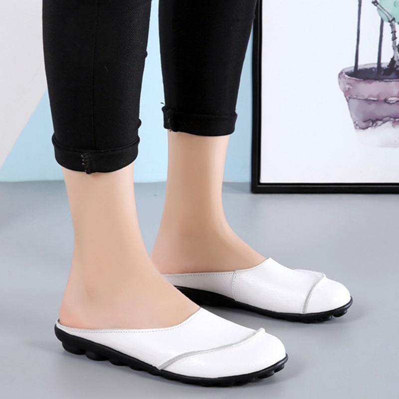 クーポン レディース かわいい スニーカー スリッポン 疲れにくい 歩きやすい 紐なし ナースシューズ 運動靴 滑り止め スポーツシューズ 通気 通勤 通学 かかとなし サンダル スリッパ おしゃれ