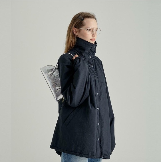 【MARGESHERWOOD】 BESSETTE SHOULDER + LONG STRAP : SILVER CRINKLE 26,640円