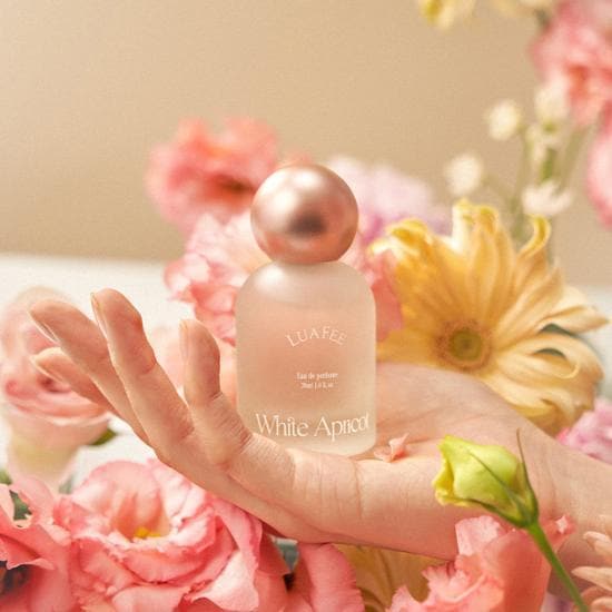 ホワイト アプリコット EDP 30ml