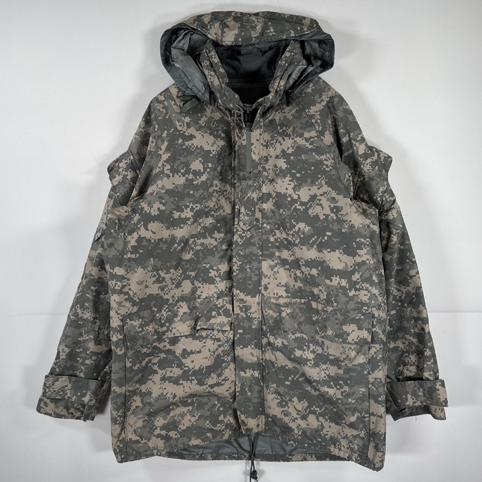 古着 ミリタリージャケット ECWCS GORE-TEX デジカモ 米軍 実物 カモフラ 迷彩 ゴアテックスパーカー medium regular グレー メンズ