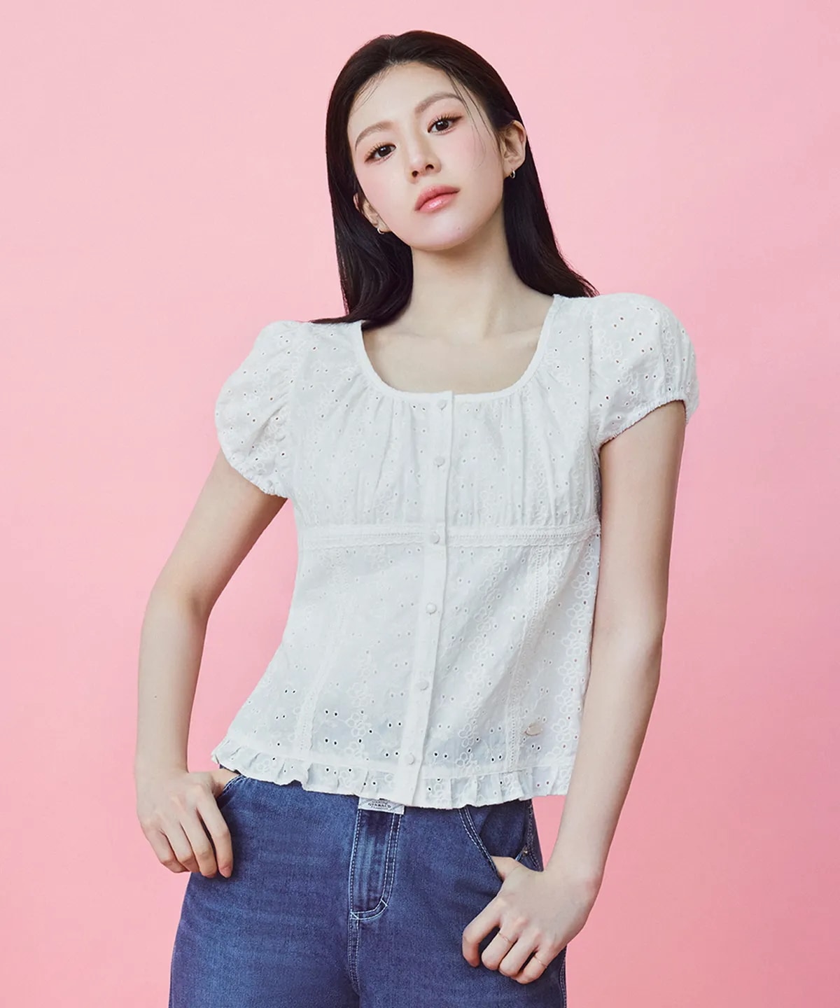 [コ·ユンジョン着用] W PUFF SLEEVE LACE SHIRT 2color 半袖 Tシャツ 韓国の人気ファッションブランド 13,090円