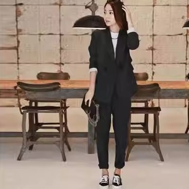 セットアップ パンツスーツ クロップドパンツ 9分丈 長袖 スリム かわいい 大人可愛い きれいめ シンプル カジュアル 大人 上品 おしゃれ お洒落 かっこいい 大人女子 こなれ感 ラブリー