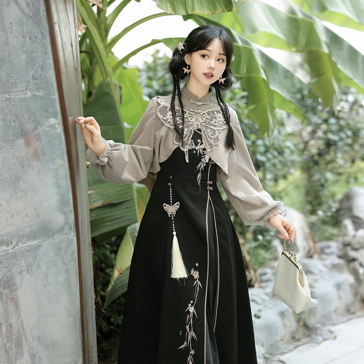 正規品蝶火新韓国韓国改良cos要素雲肩上着サスペンダースカートセット秋