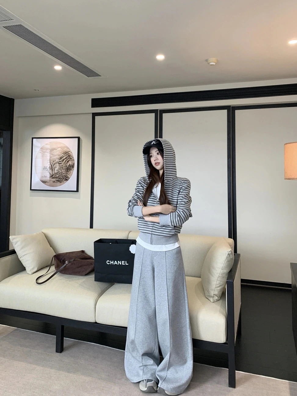 2026秋冬 韓国風 ショートアウター×パンツ ロング丈 かわいいレディース無地フード付き 長袖 タイトセットパーカーフーディーブルサイズトップスカジュアルファッション系袖アップシルエット2026新品