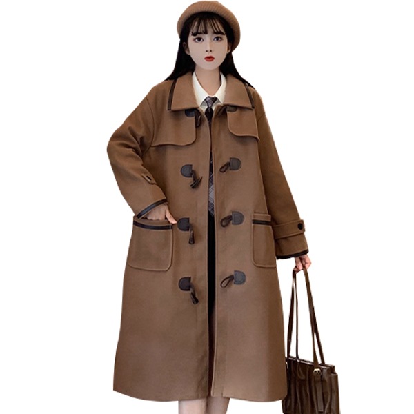 大きいサイズの婦人服のロングタイプの牛の角ボタンのオーバーに綿の厚い毛のオーバーをプラスします