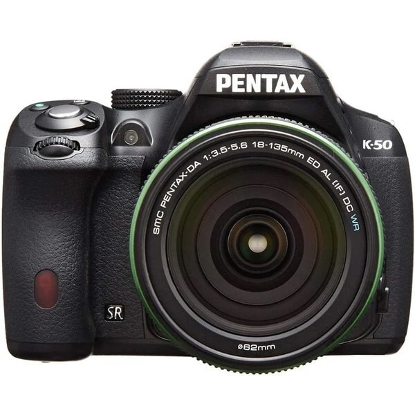 【中古】ペンタックス PENTAX K-50 DA18-135mmWRレンズキット ブラック SDカード付き