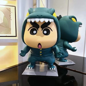 クレヨンしんちゃんcosお尻漏れ恐竜怪獣ワニ山フィギュア置物人形誕生日プレゼント