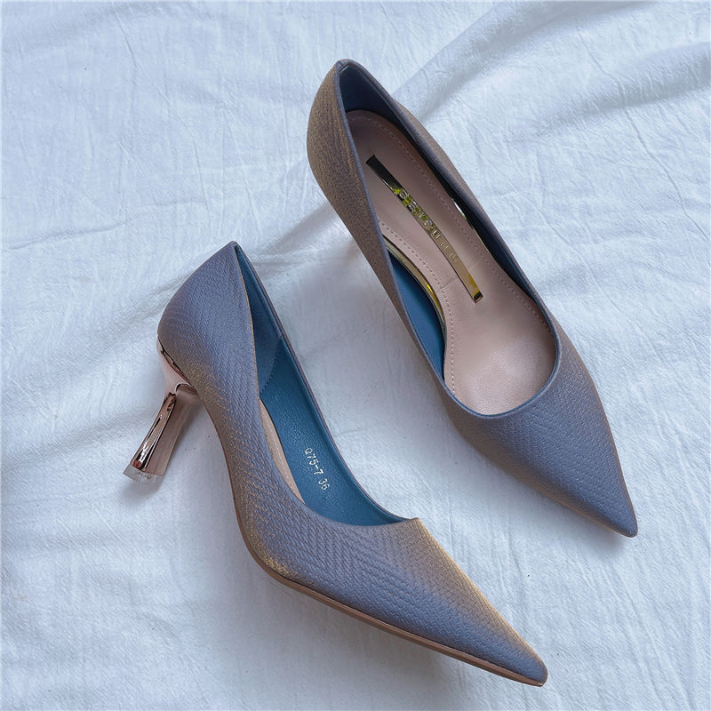 モカシン 母の日 美脚 身長アップ 快適 高級感 気質 百掛け ピンヒール ポインテッド ハイヒール グラデーション ブルー 春新作 欧美 ヒールパンプス