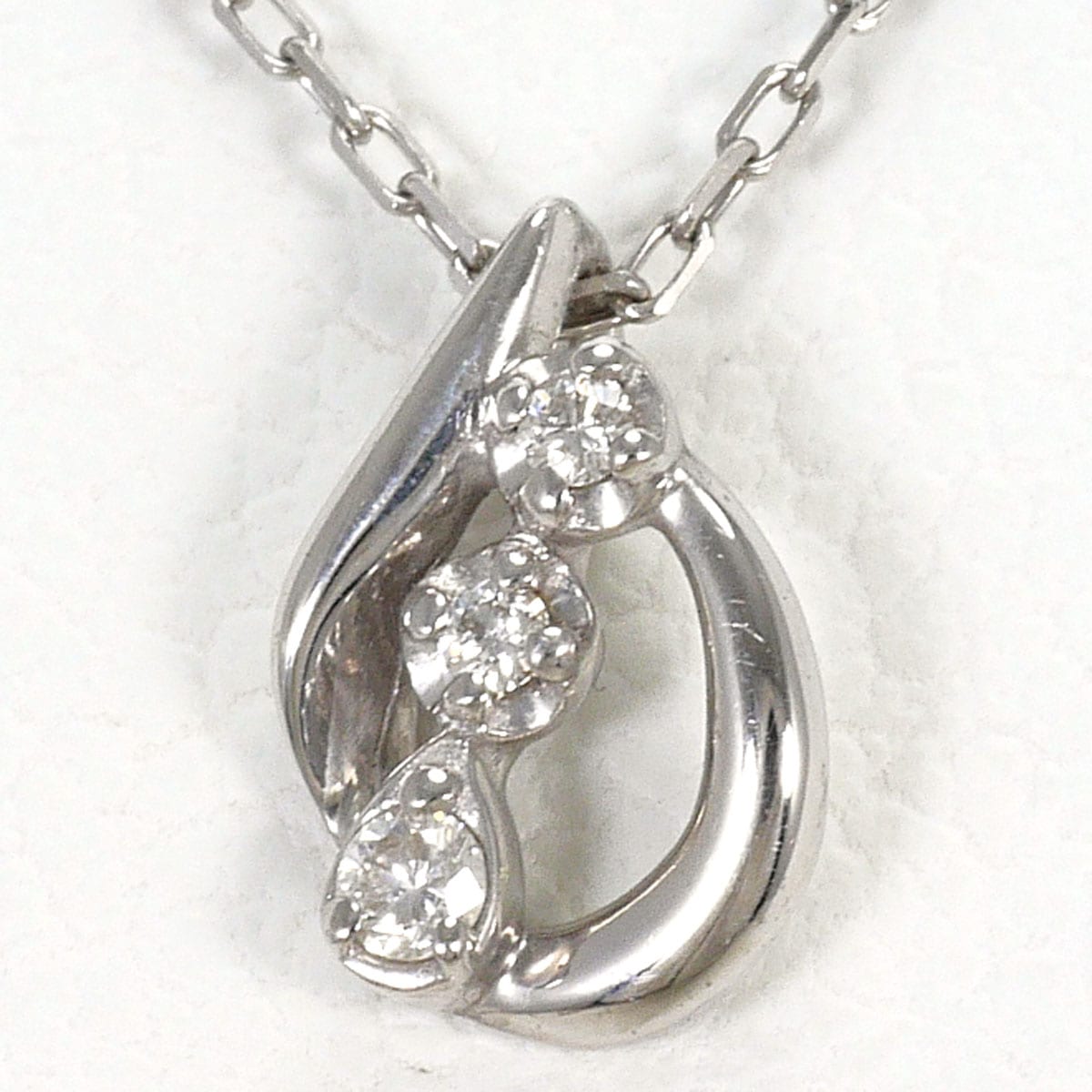 K10 10金 WG ホワイトゴールド ネックレス ダイヤモンド 0.01ct 総重量約0.7g 約40cm ジュエリー 中古