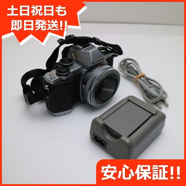 美品 E-M10 レンズキット シルバー 236