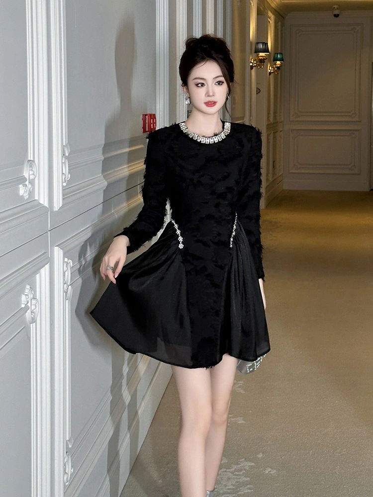 結婚式 同窓会 卒業式 ドレス 成人式 パーティー 二次会 お姫様 大人 ウェディング 披露宴 秋冬 ふわふわ キャバ ワンピース メガ割