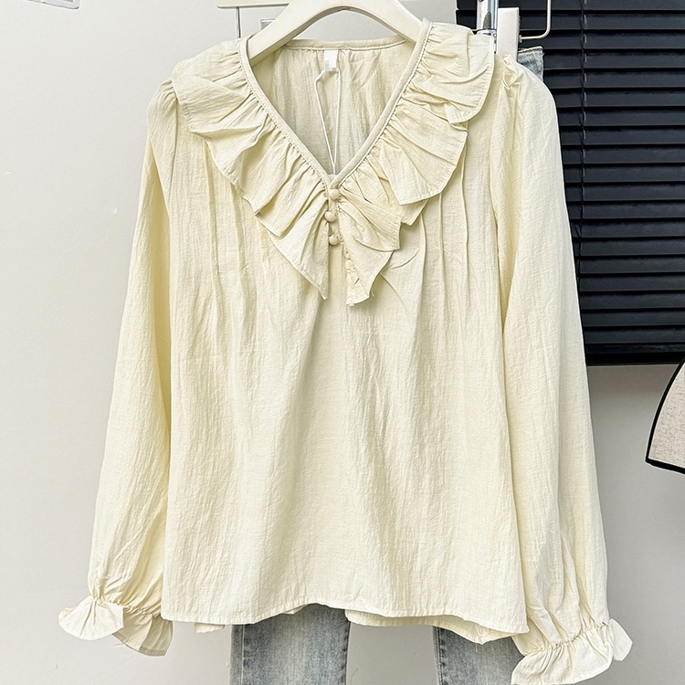 トップス ブラウス 長袖 Vネック フリル プルオーバー ショート丈 可愛い かわいい 大人可愛い きれいめ シンプル 上品 レトロ おしゃれ かっこいい カジュアル こなれ感 個性的 主役級