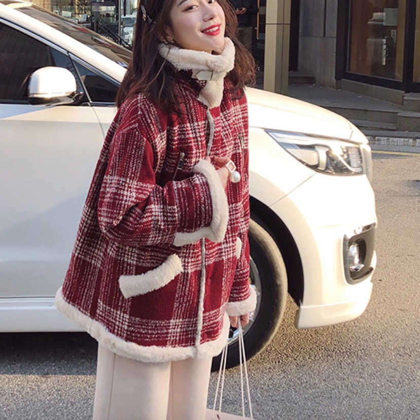 アウター デート コート 上着 袖あり 長袖 かわいい 大人可愛い きれいめ シンプル カジュアル 大人 上品 おしゃれ お洒落 主役級 存在感 冬 10代 20代 30代 レディース 女性用 OL