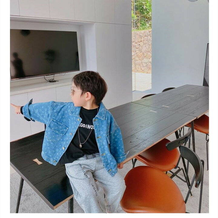 激安価格！おしゃれ キッズデニムサロペットパンツ ジュニア 女の子 秋冬 オーバーオール 可愛い ロングパンツ ガールズ 無地 子供 カジュアル 重ね着 レイヤード