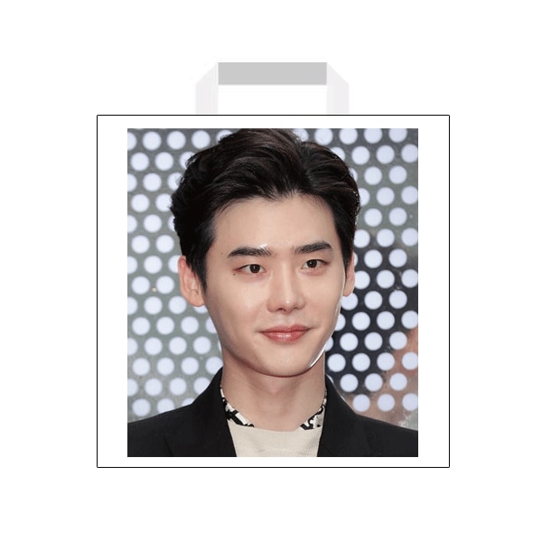 『クッションが入る!』LEE JONG SUK イジョンソク ランダムBOX 福袋 韓流 グッズ 韓国 アイドル KPOP クリスマス 2024 2025