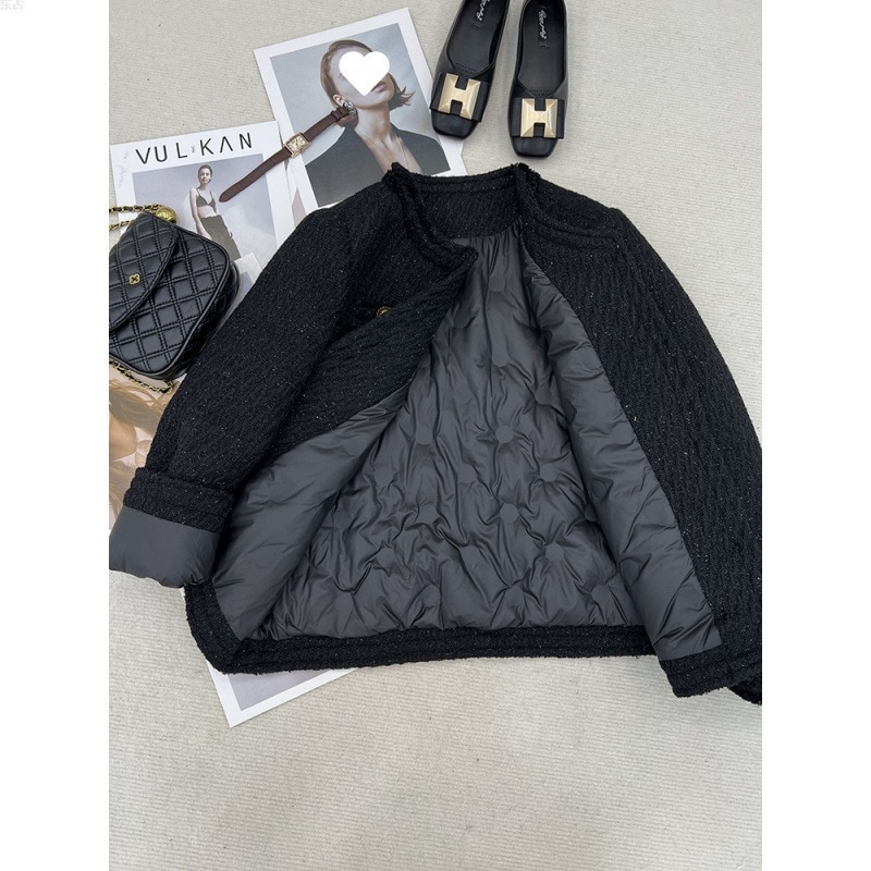 エレガントなレディライクなスタイルとシャイニースタイルのダウンフレンチジャケットを備えた冬の痩身ブラックシャイニーシルクダウンジャケット