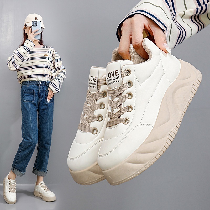 厚底ブーツ 履きやすい 韓国 大人気 痛くない 可愛い 軽量 ダッドシューズ 通気性 厚底 おしゃれ 美脚 身長アップ レディース 厚底スニーカー 2024新品！スニーカー