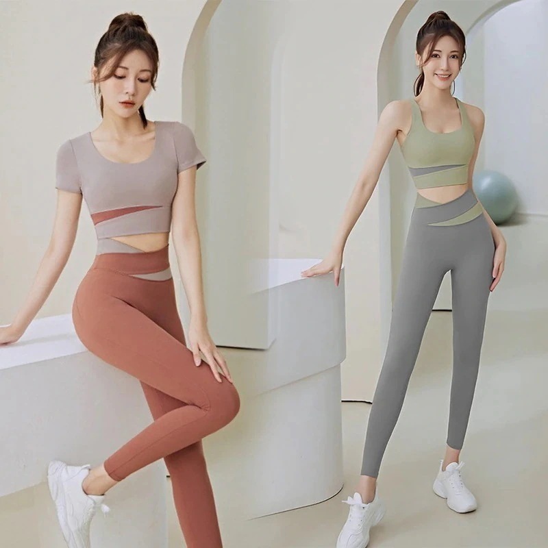 大好評！お家ヨガウェアカップ付きインナー セット24新作ジョガーパンツ接触冷感ボトムス ひんやりボトムス 腹部の引き締めヒップアップおしゃれタイツハイウエストパンツおしゃれヨガウェア263