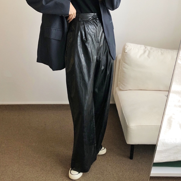 韓国ファッション ハイウエスト ピンタック ワイド レザー パンツ