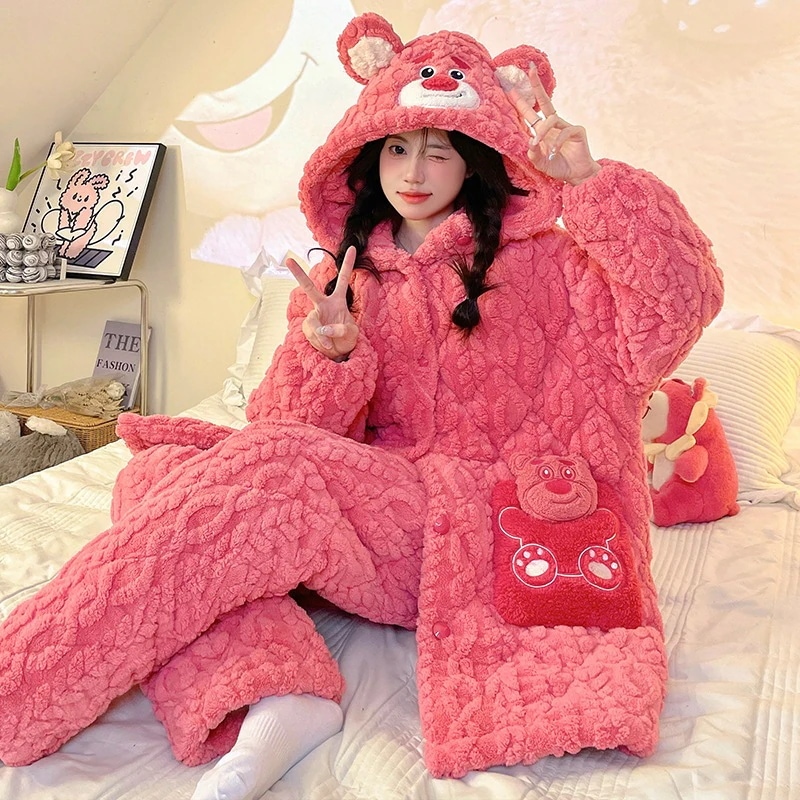 3層の綿入れパジャマ女性冬イチゴ熊秋冬2025厚手加絨サンゴ絨毯部屋着