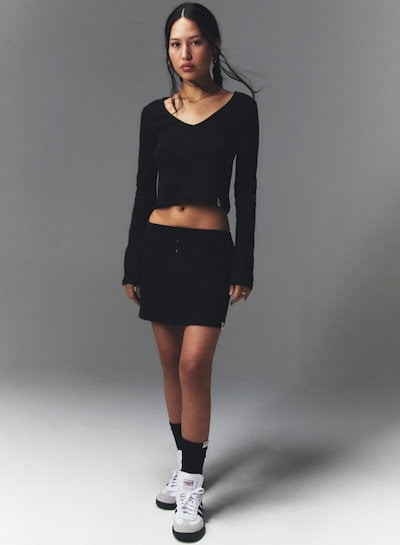★早期完売★GLOWNY★G CLASSIC V-NECK LONG SLEEVE★日本未入荷 G CLASSIC V-NECK LONG SLEEVE (WHITE) - GLOWNY