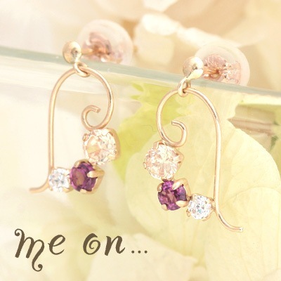 me on... K10YG アメジスト ハートウィングモチーフ ピアス 発送目安２-３週間