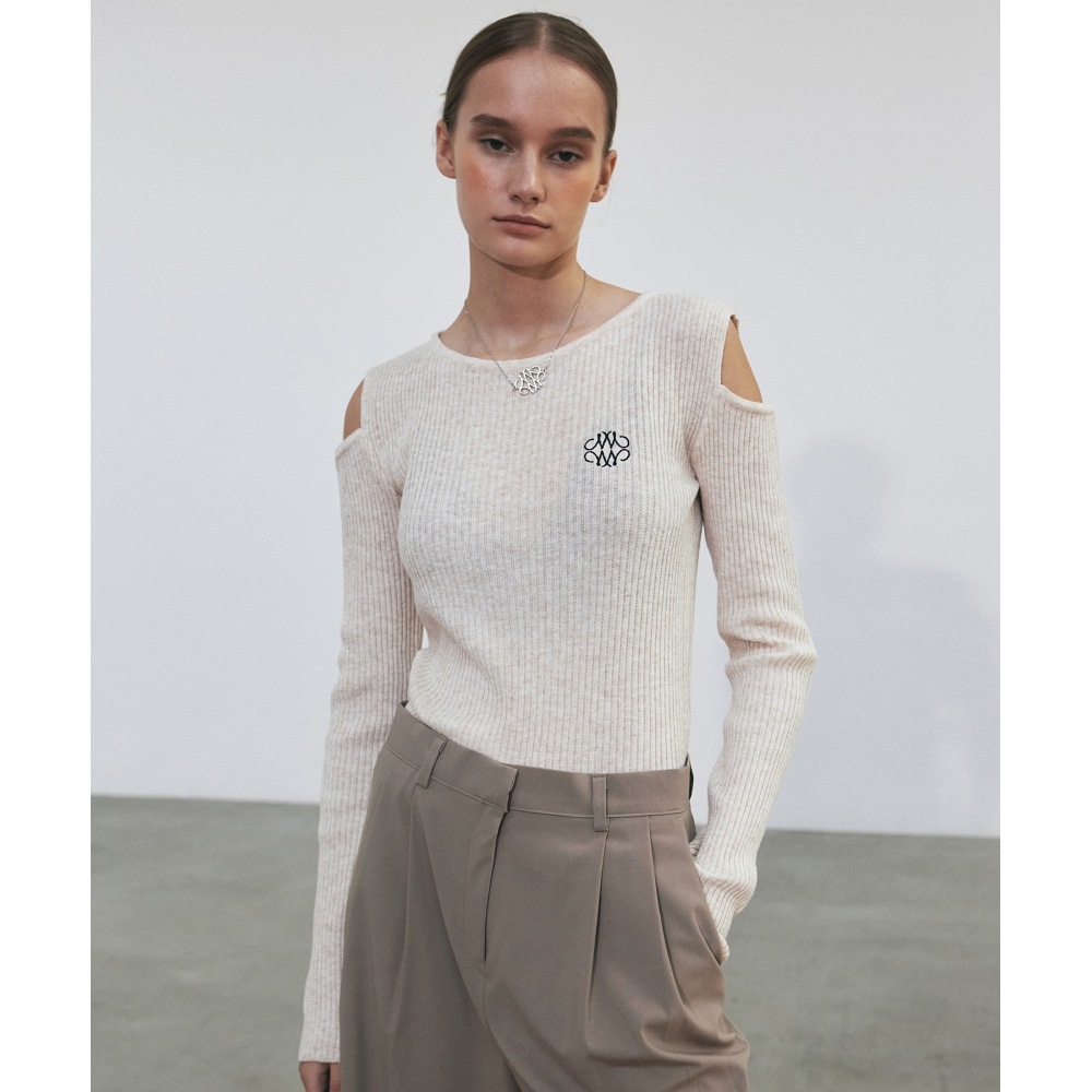 ニック&ニコールランウェイショルダーリブニット_オートミール 10,831円