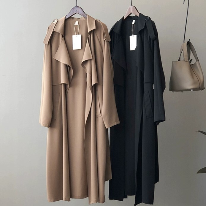 アウター コート 上着 トレンチコート 膝下 ロング丈 袖あり 長袖 襟付き ストレート Iライン ウエストマーク ウエストリボン ポケット 前開き 薄手 かわいい 大人可愛い きれいめ シンプル