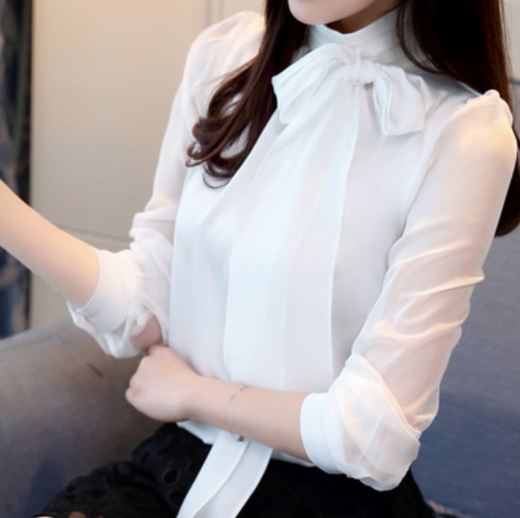 トップス デート かわいい 大人可愛い きれいめ シンプル カジュアル 大人 上品 おしゃれ お洒落 シフォン 透け感 長袖 ボウタイ ハイネック オフィス　入学式 卒業式 ママ 無地 ブラック
