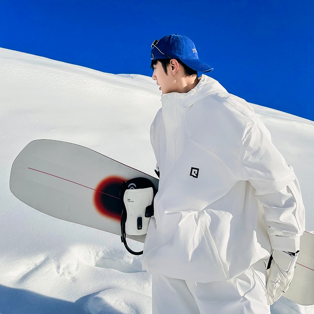 【1-3日出荷】スノーボードウェア 2024 2025 白 レディース メンズ 3L防水20000mm スキーウェア スノボウェア パンツ アウター