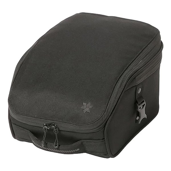 バーティカル シート バッグ 15 ブラック H17～23×W22×D30cm 12～15L 12,010円