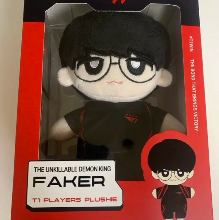 T1 Faker the unkillable demon king Faker t1 player plushie doll