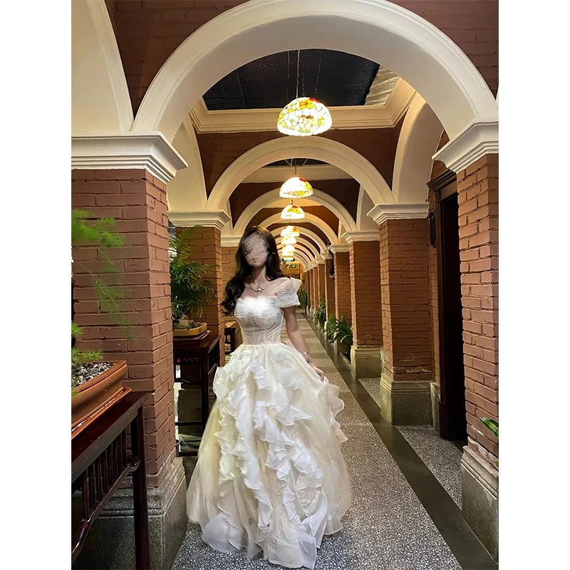 【2枚購入で 3oo円OFF！】ドレス 女性 ハイエンド 2025年卒業 スーパー 18歳 成人式 美術試験 ホスト 誕生日