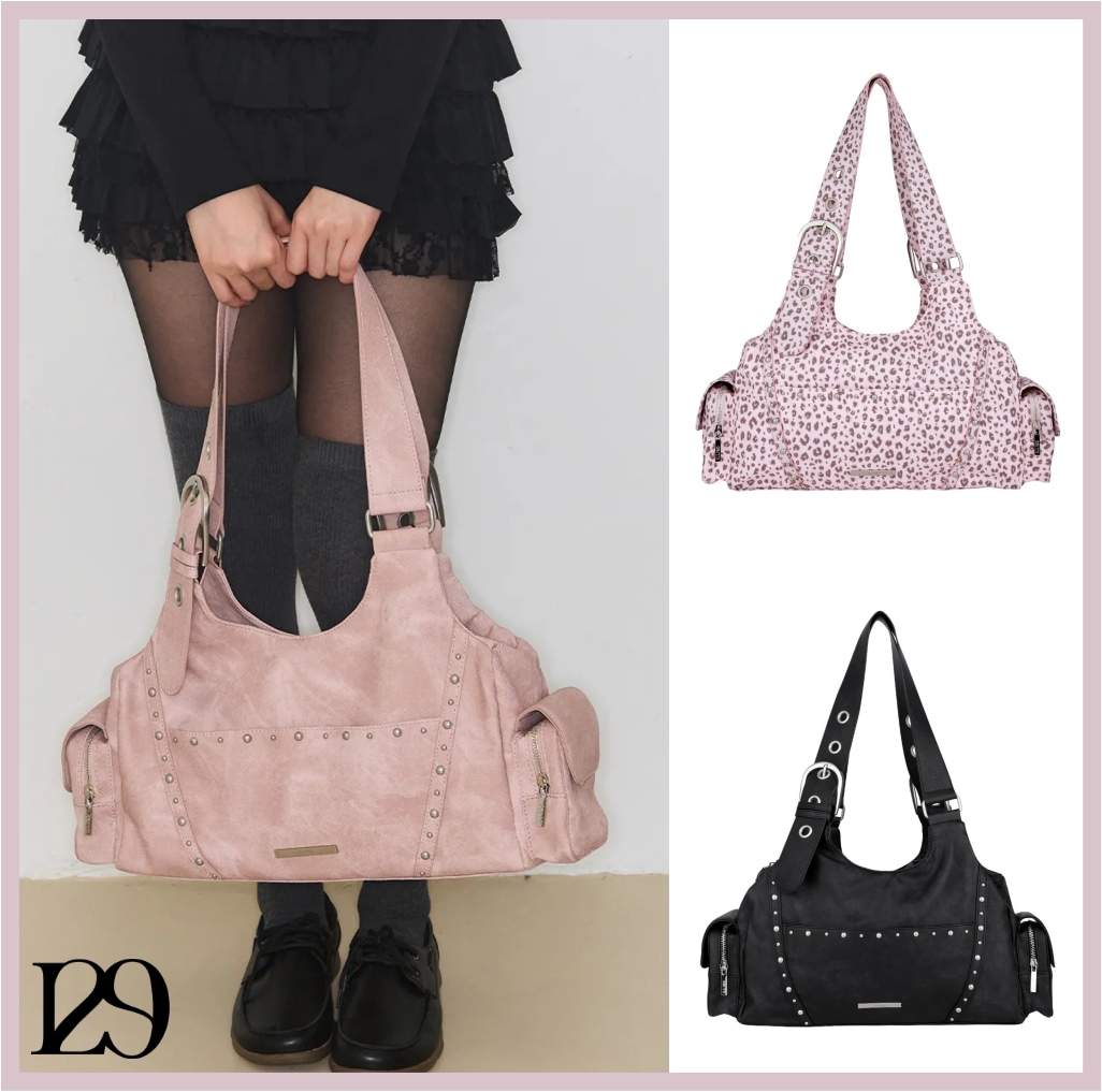 LOOP DOUBLE POCK 飾りなし バックル/ベルト スタッズ ハンドバッグ 11,175円