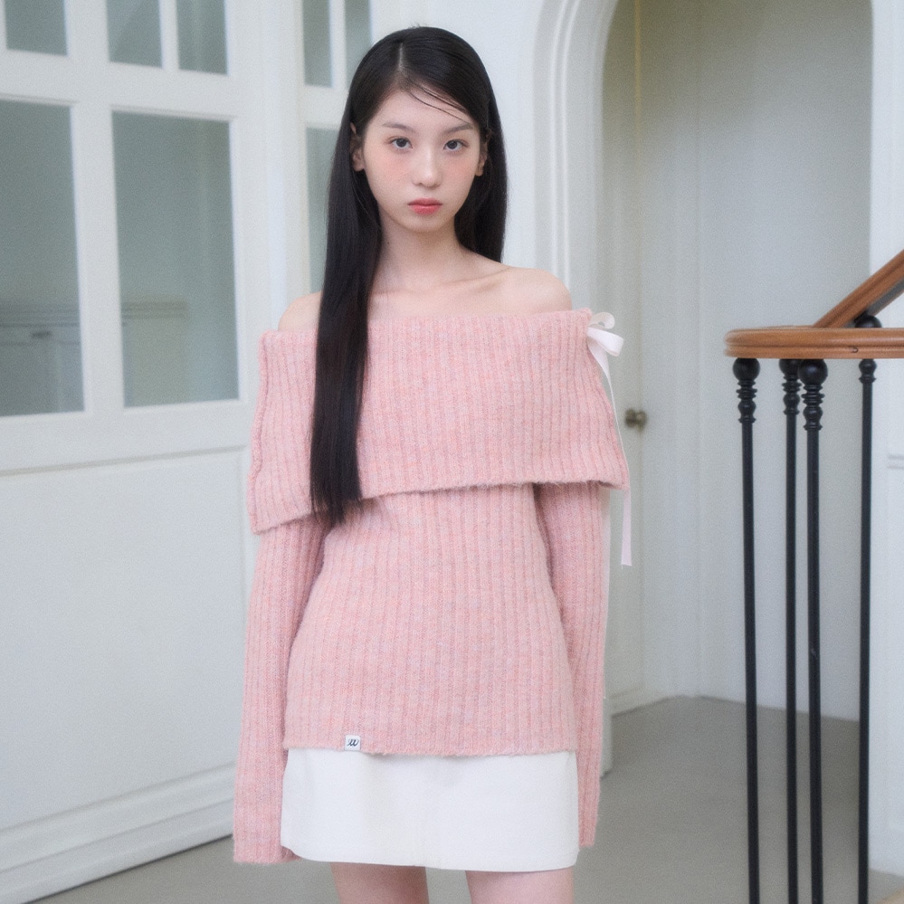 HOLIDAY OFF-SHOULDER KNIT-PINK