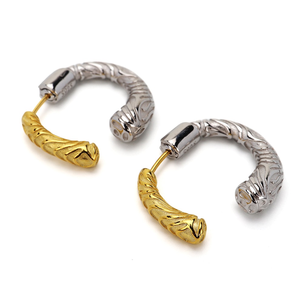 シルバー925 唐草ピアス バイカラー [ce373]