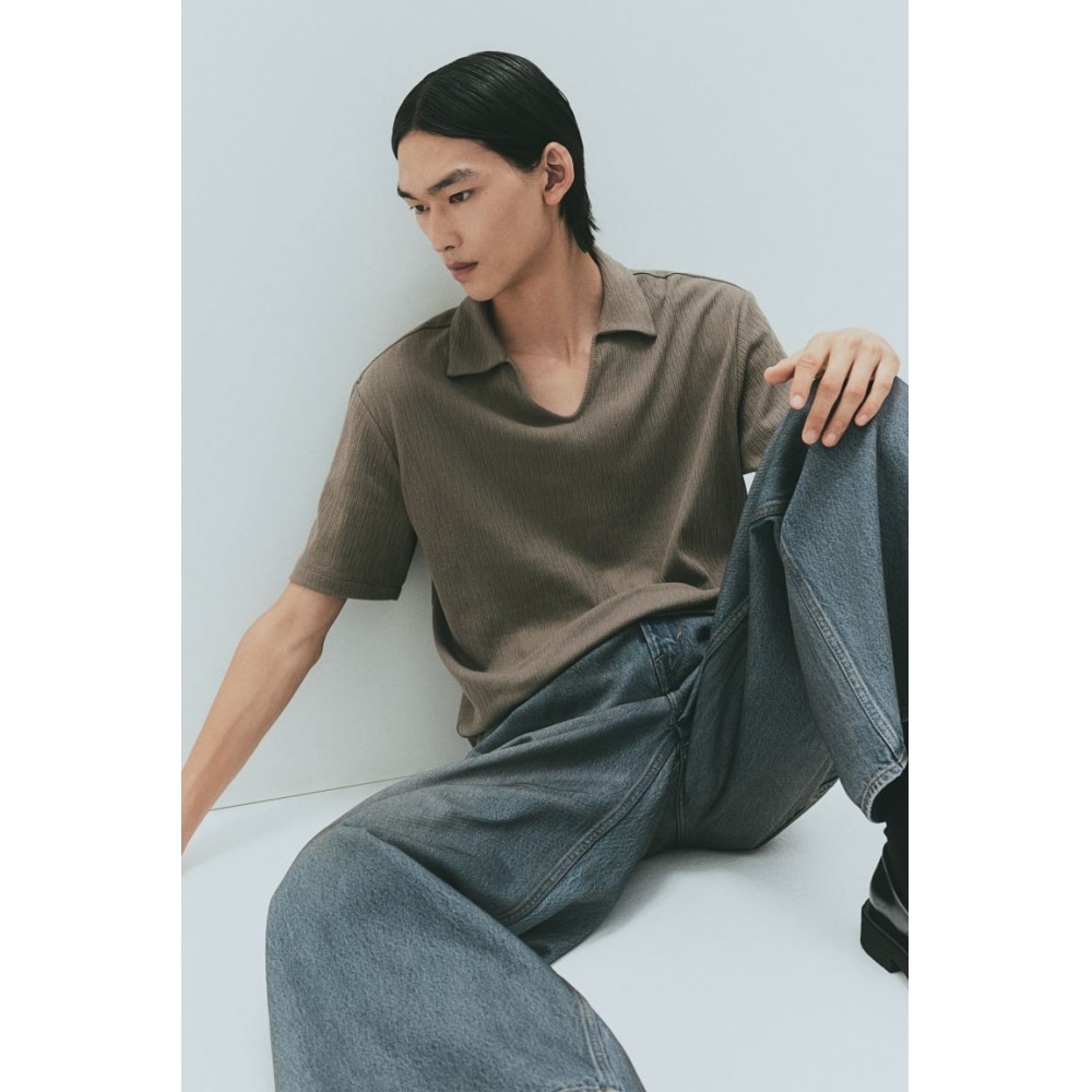 H&M カラー t シャツレギュラーフィットダークベージュ