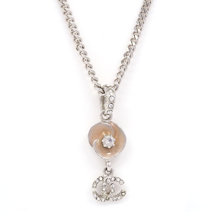 【美品】シャネル ココマーク カメリアモチーフ ビジュー ピンク×シルバーカラー 樹脂/プラスチック ラインストーン 【ペンダント】