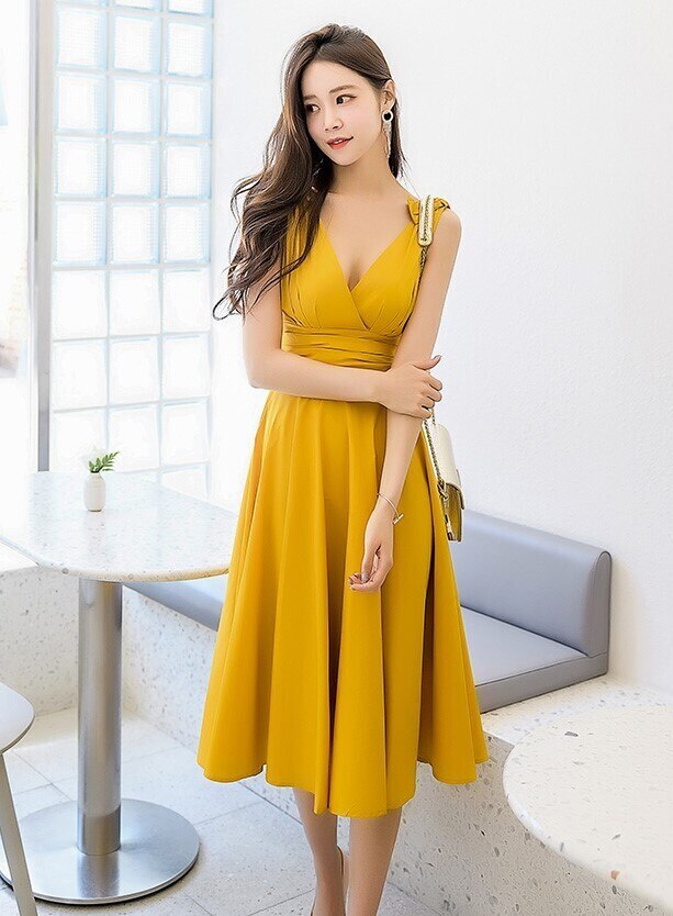 レディースワンピース ノースリーブ 袖なし 膝下丈 l Vネック ハイウエスト ウエストマーク Aライン フレアスカート 無地 ドレス 夏 大人可愛い 大人女子 おしゃれ お洒落 イベント パー