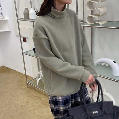 トップス デート カットソー ニットソー セーター 袖あり 長袖 タートルネック かわいい 大人可愛い きれいめ シンプル カジュアル 大人 上品 おしゃれ お洒落 主役級 存在感 春 秋 冬 10代